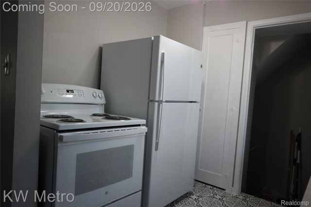626 E 12 Mile Road, Royal Oak, MI 48073