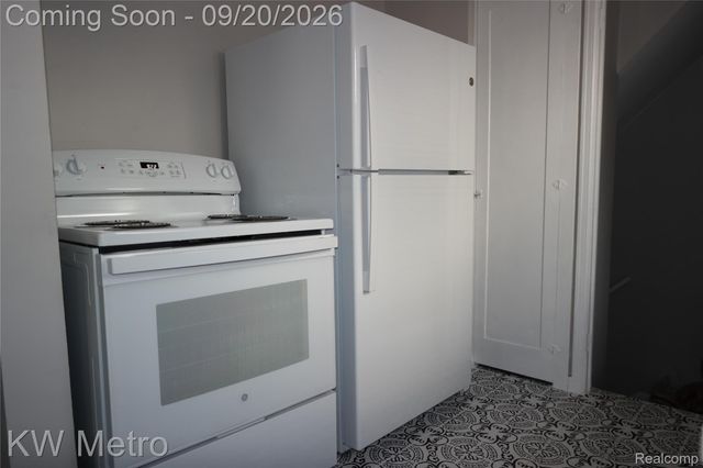 626 E 12 Mile Road, Royal Oak, MI 48073