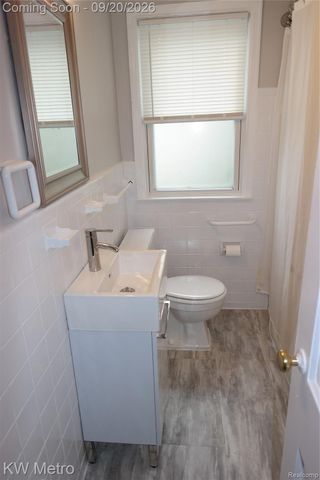 626 E 12 Mile Road, Royal Oak, MI 48073