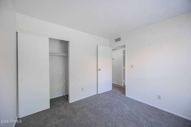 2019 W LEMON TREE Place 1110, Chandler, AZ 85224