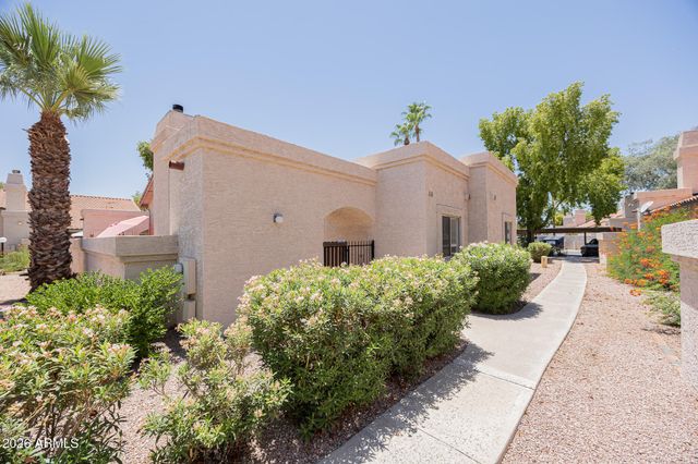 2019 W LEMON TREE Place 1110, Chandler, AZ 85224