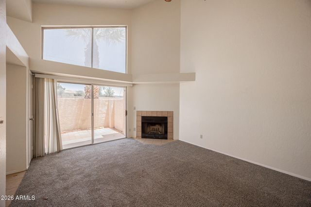 2019 W LEMON TREE Place 1110, Chandler, AZ 85224