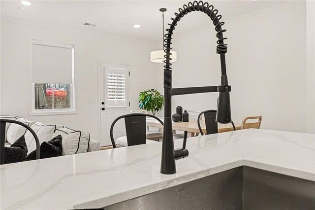 1628 Ruskin Way, Marietta, GA 30062