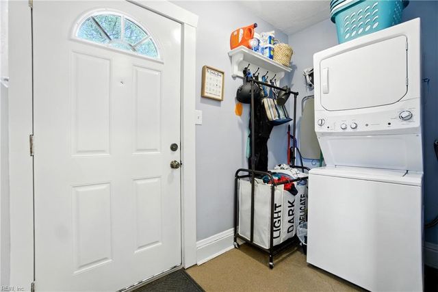 916 Little Bay AVE, Norfolk, VA 23503