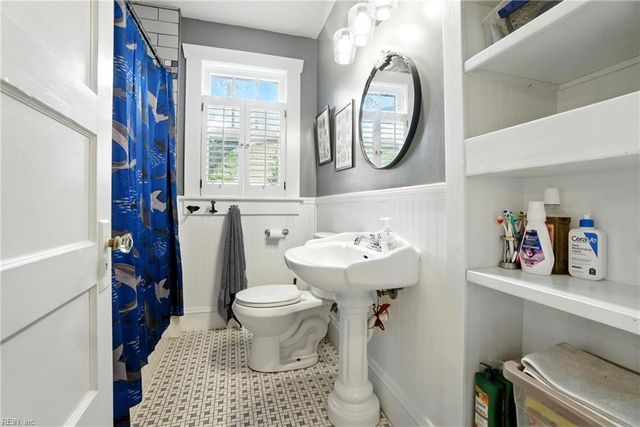 916 Little Bay AVE, Norfolk, VA 23503