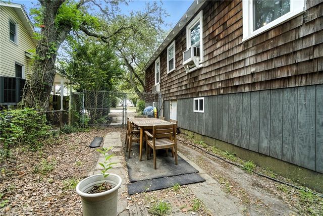 916 Little Bay AVE, Norfolk, VA 23503