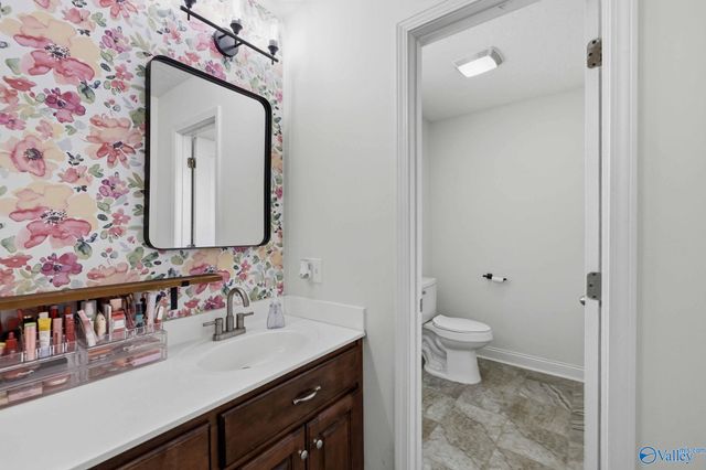 424 Granite Circle, Albertville, AL 35950