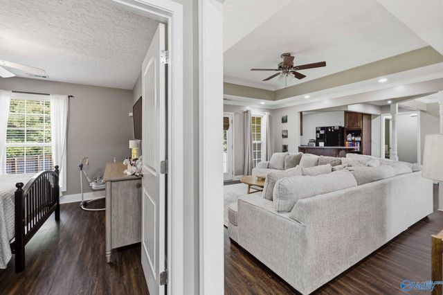 424 Granite Circle, Albertville, AL 35950