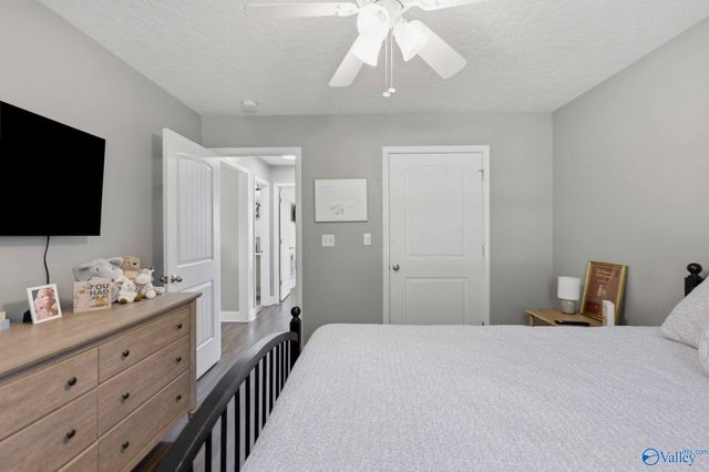 424 Granite Circle, Albertville, AL 35950