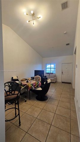 22421 SW 88th Place 3032, Cutler Bay, FL 33190