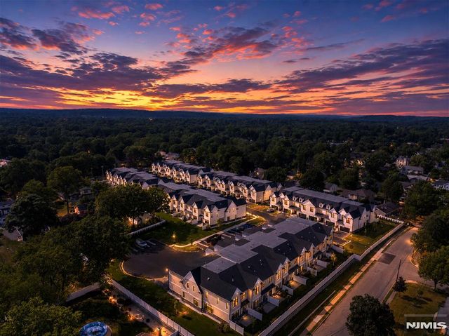1 Feldman Court, Paramus, NJ 07652