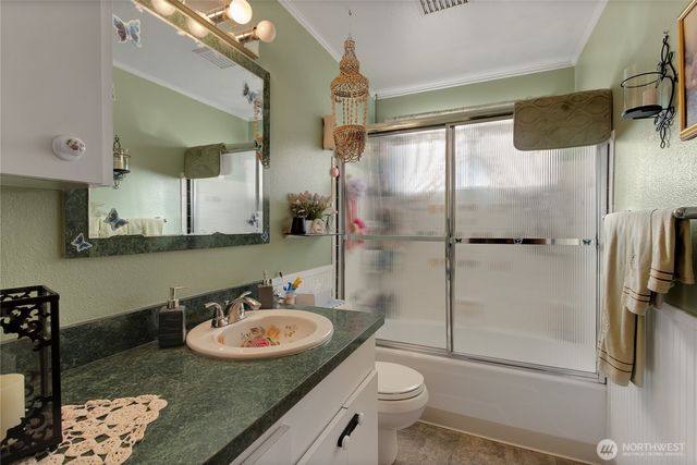 426 160th Street S, Spanaway, WA 98387