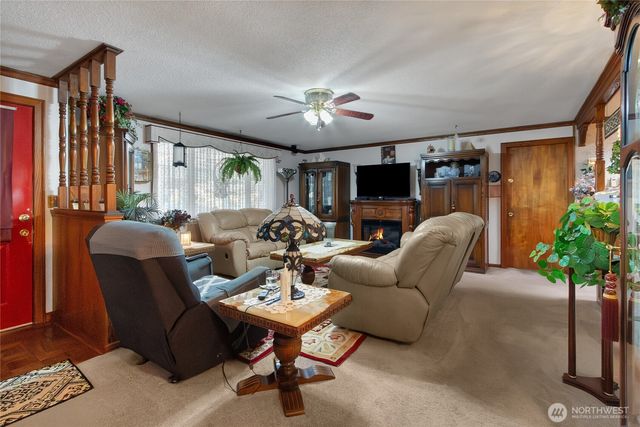 426 160th Street S, Spanaway, WA 98387