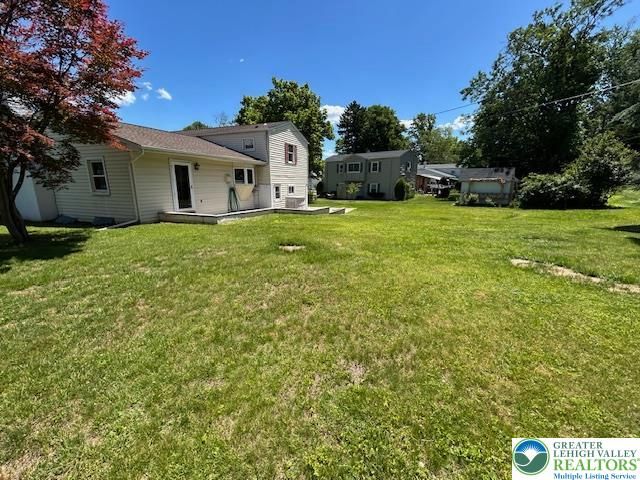 2065 Hopewell Road, Bethlehem City, PA 18017
