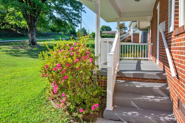 1225 Panorama Drive, Chattanooga, TN 37421