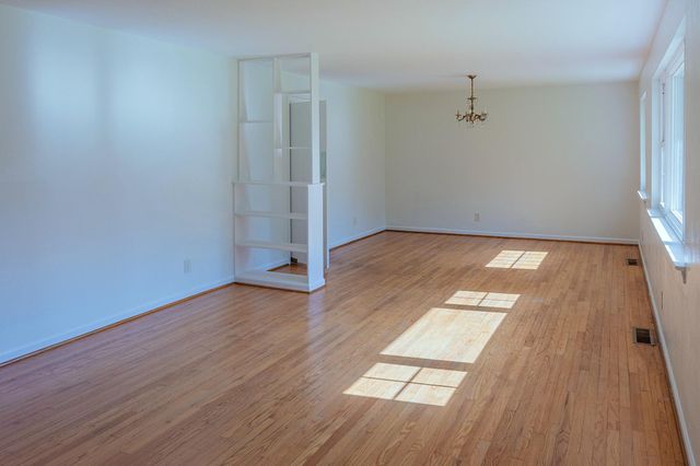 1225 Panorama Drive, Chattanooga, TN 37421