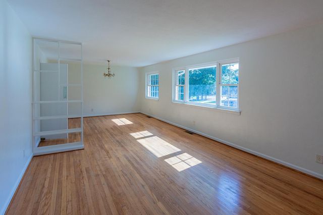 1225 Panorama Drive, Chattanooga, TN 37421
