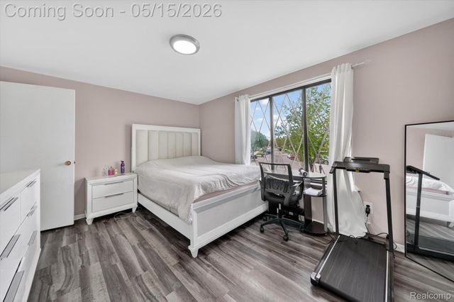 17906 Cider Mill Street, Macomb Township, MI 48044