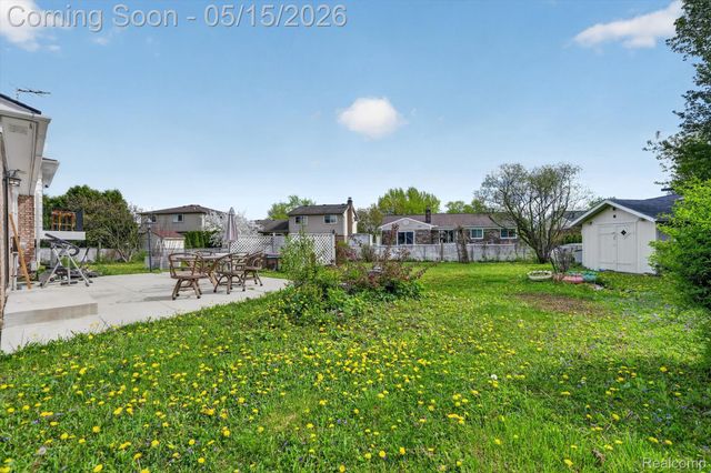 17906 Cider Mill Street, Macomb Township, MI 48044