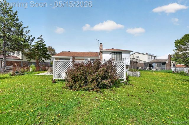 17906 Cider Mill Street, Macomb Township, MI 48044