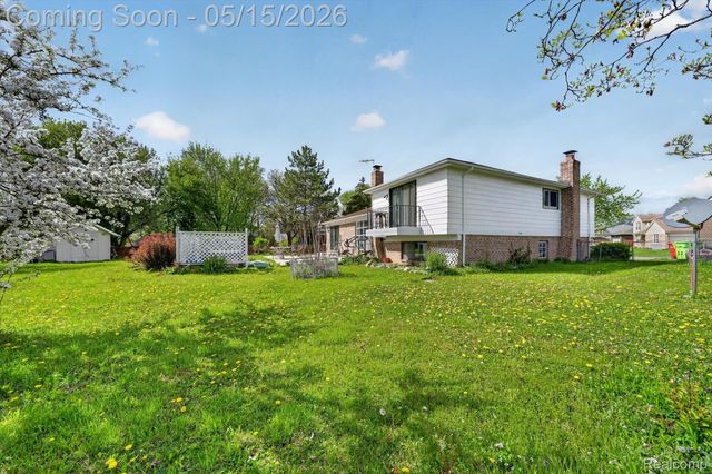 17906 Cider Mill Street, Macomb Township, MI 48044