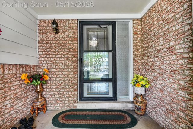 17906 Cider Mill Street, Macomb Township, MI 48044