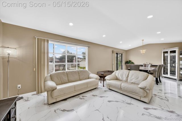 17906 Cider Mill Street, Macomb Township, MI 48044
