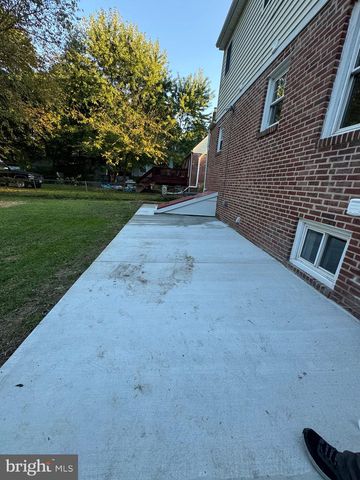 19 PELCZAR AVE, Baltimore, MD 21221