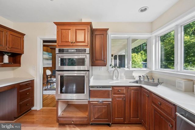 21 WORTHINGTON HILL DR, Reisterstown, MD 21136