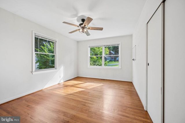 21 WORTHINGTON HILL DR, Reisterstown, MD 21136