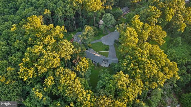 21 WORTHINGTON HILL DR, Reisterstown, MD 21136