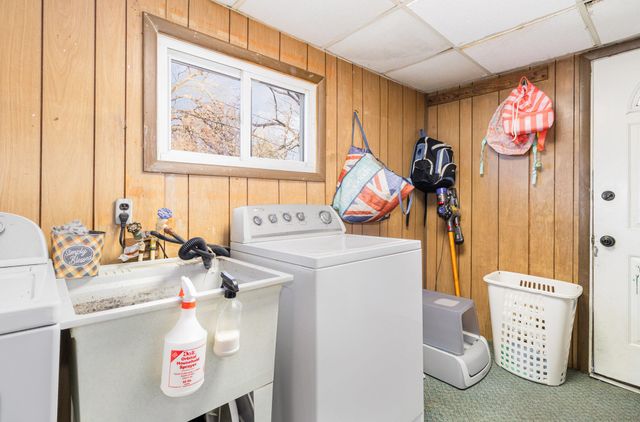 301 Garvey Avenue, Elsmere, KY 41018