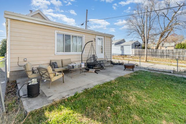 301 Garvey Avenue, Elsmere, KY 41018