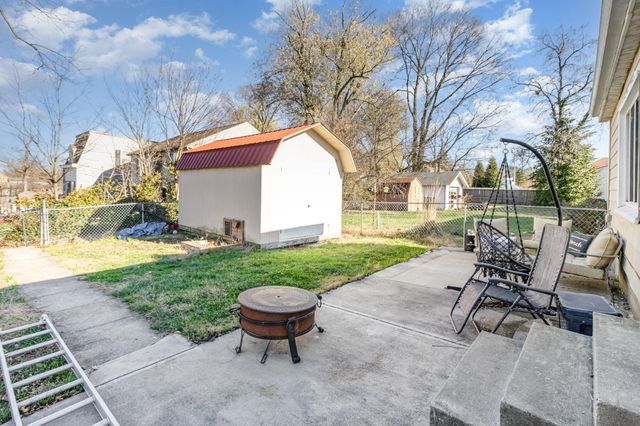 301 Garvey Avenue, Elsmere, KY 41018