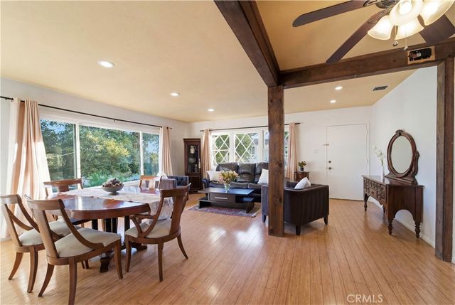 10772 Las Lunitas, Tujunga, CA 91042