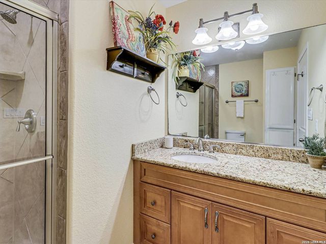 2292 N Fulton Beach Rd Apt 502, Rockport, TX 78382