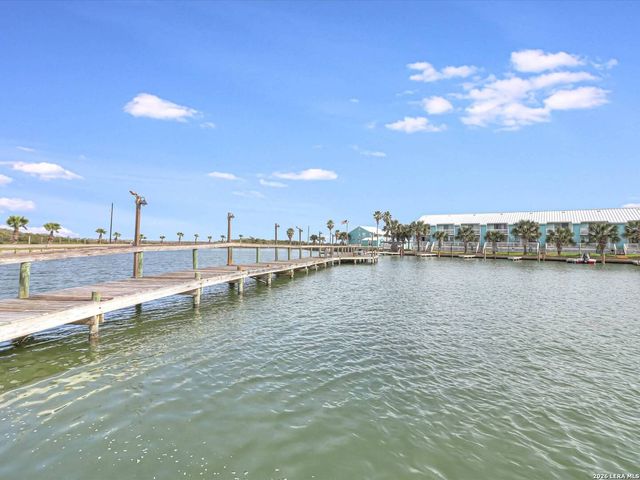 2292 N Fulton Beach Rd Apt 502, Rockport, TX 78382