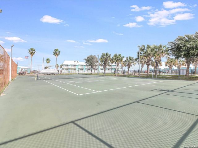 2292 N Fulton Beach Rd Apt 502, Rockport, TX 78382