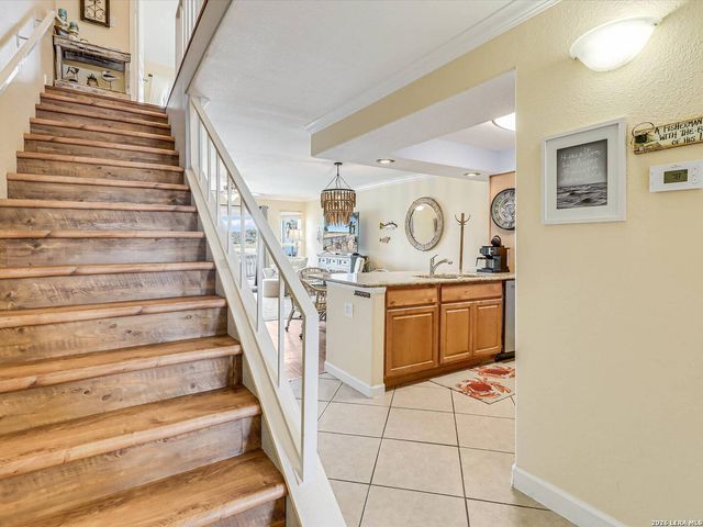 2292 N Fulton Beach Rd Apt 502, Rockport, TX 78382