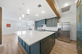 1413 Whispering Pines Drive 5, Houston, TX 77055
