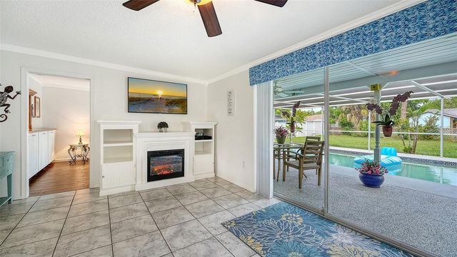 1003 21ST AVENUE W, Palmetto, FL 34221