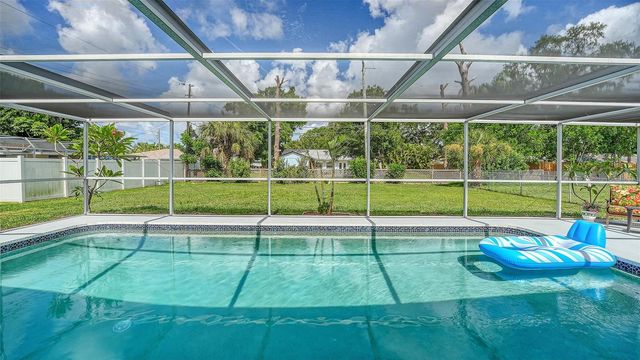 1003 21ST AVENUE W, Palmetto, FL 34221