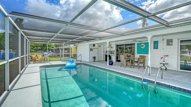 1003 21ST AVENUE W, Palmetto, FL 34221