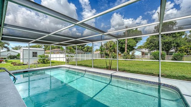 1003 21ST AVENUE W, Palmetto, FL 34221