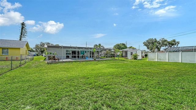 1003 21ST AVENUE W, Palmetto, FL 34221