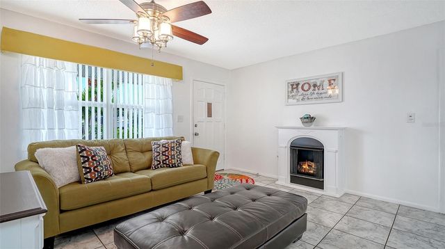 1003 21ST AVENUE W, Palmetto, FL 34221