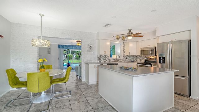1003 21ST AVENUE W, Palmetto, FL 34221