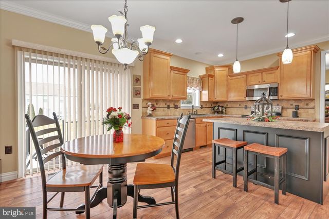 36 PEMBROOKE LN L-0108, Annville, PA 17003