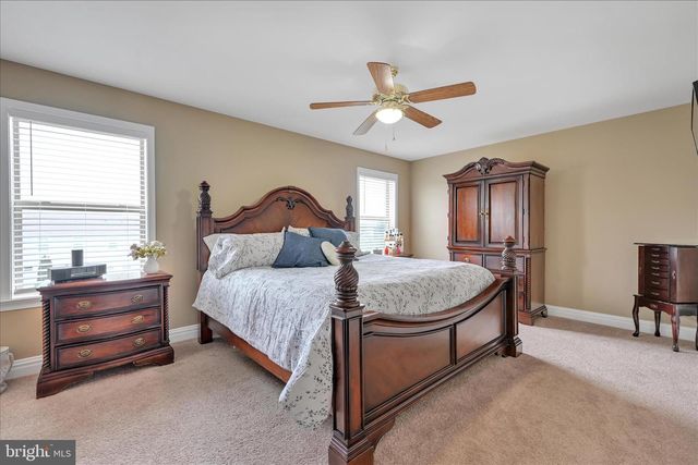 36 PEMBROOKE LN L-0108, Annville, PA 17003