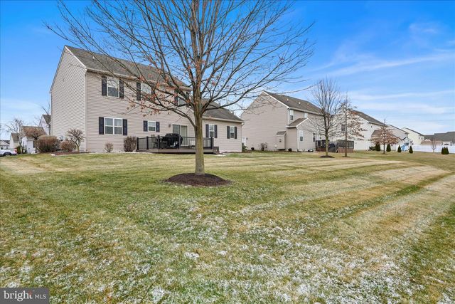36 PEMBROOKE LN L-0108, Annville, PA 17003